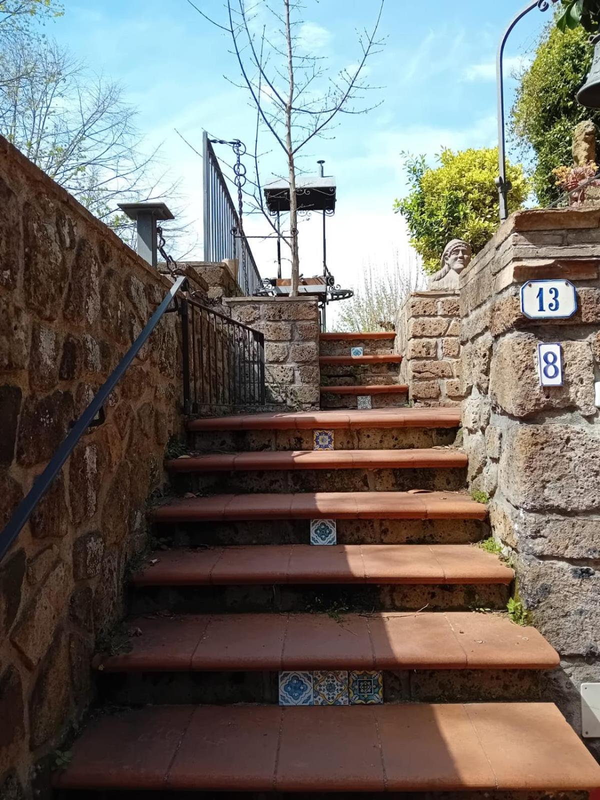 Casa Serafina Trilocale Con Arredi D'Arte E Parcheggio Privato Orvieto Exteriör bild