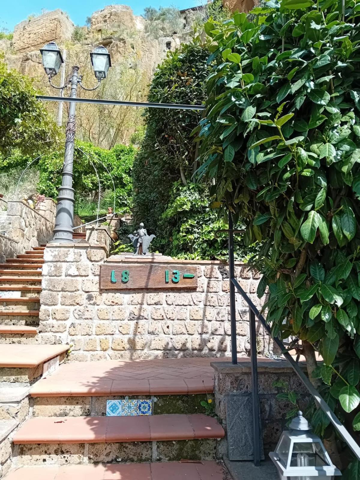 Casa Serafina Trilocale Con Arredi D'Arte E Parcheggio Privato Orvieto Exteriör bild